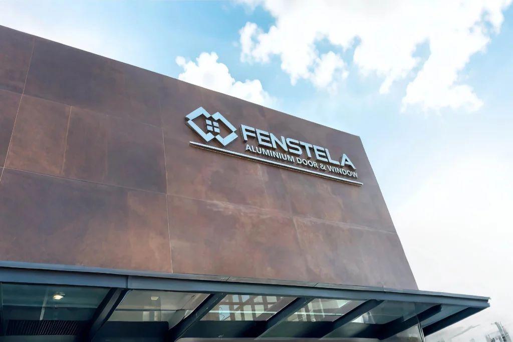 fenstela makassar