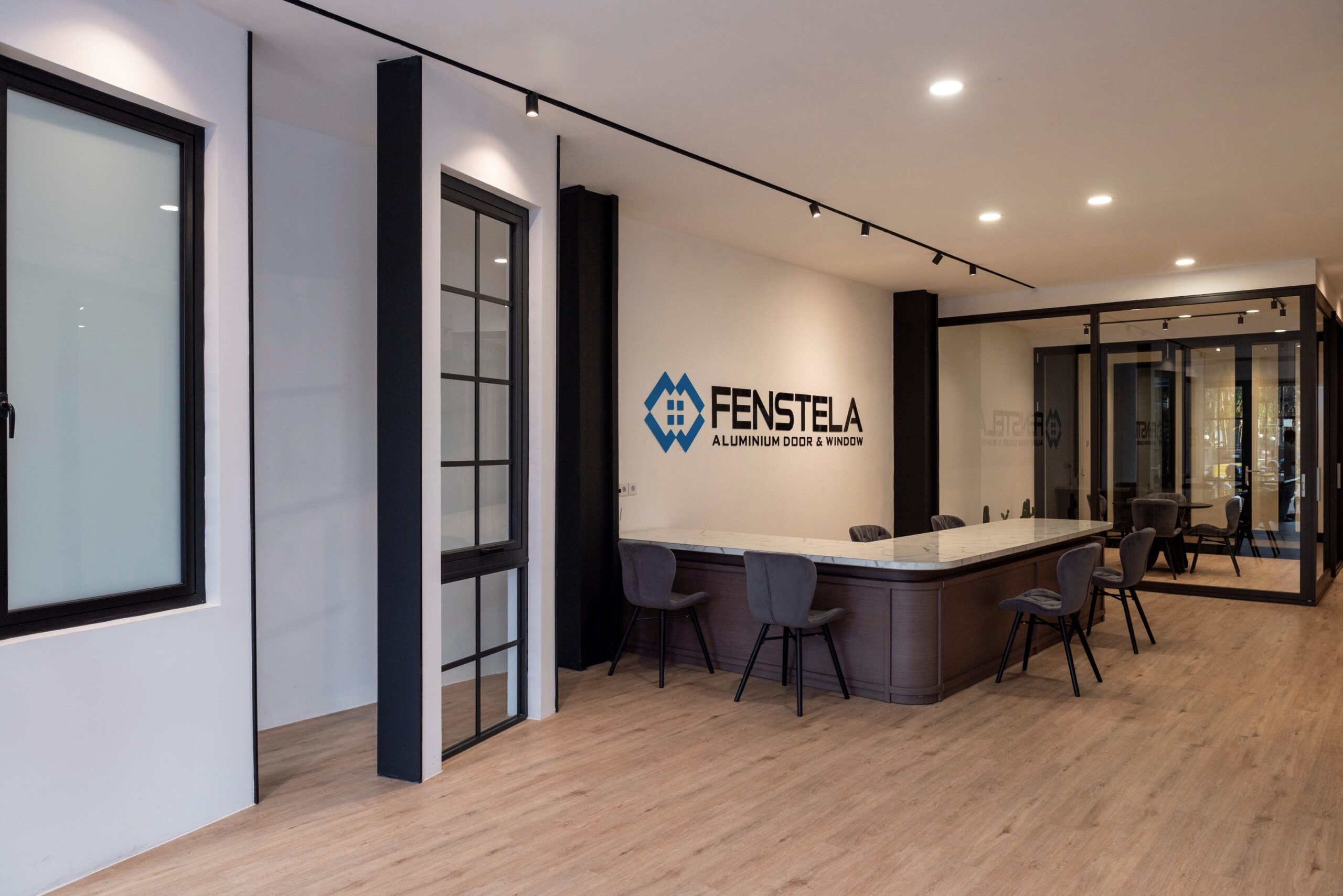 Fenstela Bali showroom